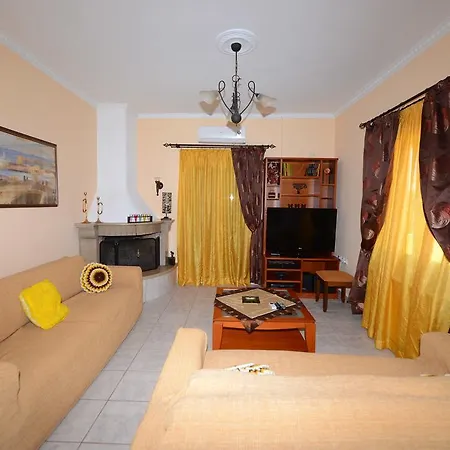 Roula's & أخارافي