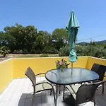 Roula's & Διαμέρισμα *