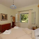 Roula's & Διαμέρισμα *