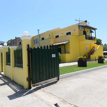 Roula's & Apartamento